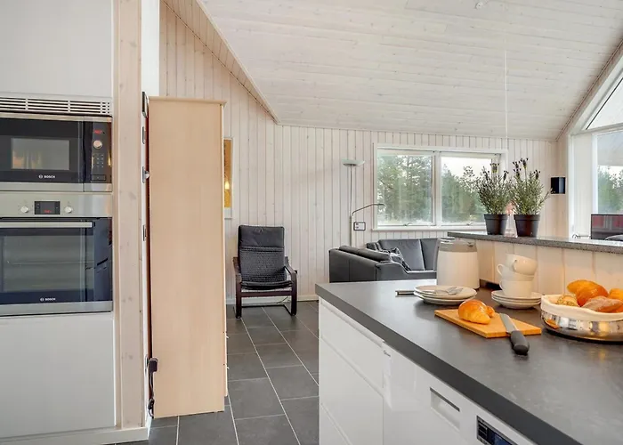 Lima - 3-5km From The Sea By Interhome